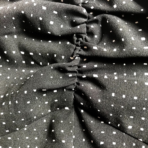 Off the Shoulder Flirty Dress - Picture 7 of 9